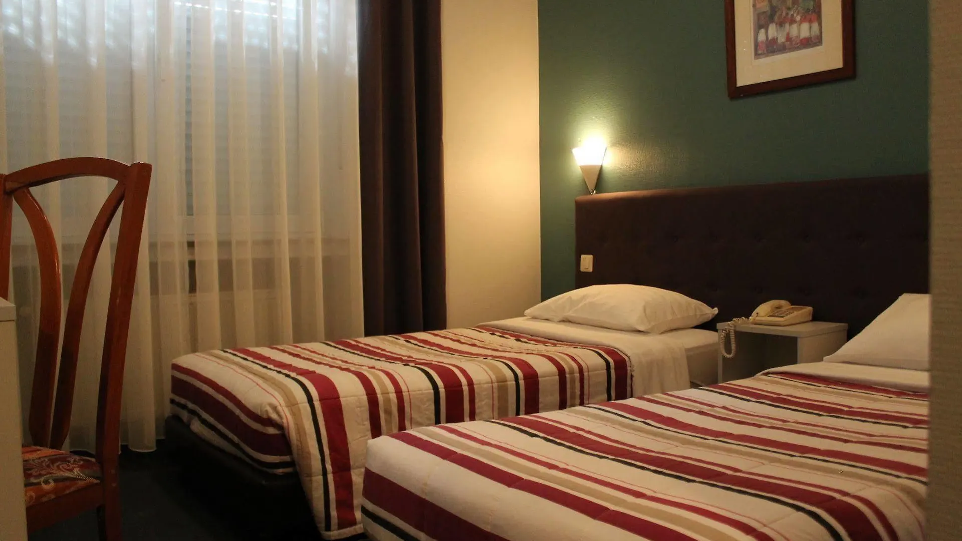 Yasha Hotel Luxembourg 3*,